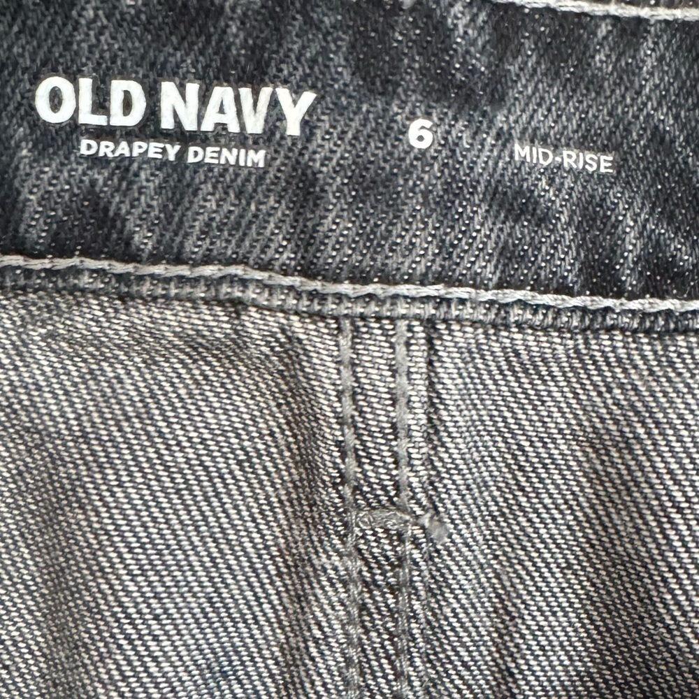 Old Navy Drapey Denim Cargo Skirt Size 6 - Picture 3 of 6